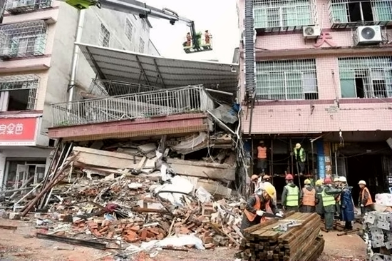 长沙自建房坍塌事件警示教育会